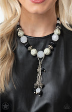 Load image into Gallery viewer, Paparazzi Necklace π Break A Leg!