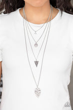 Load image into Gallery viewer, Paparazzi Necklaces π Grounded In ARTIFACT - Silver