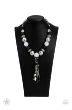 Load image into Gallery viewer, Paparazzi Necklace π Break A Leg!
